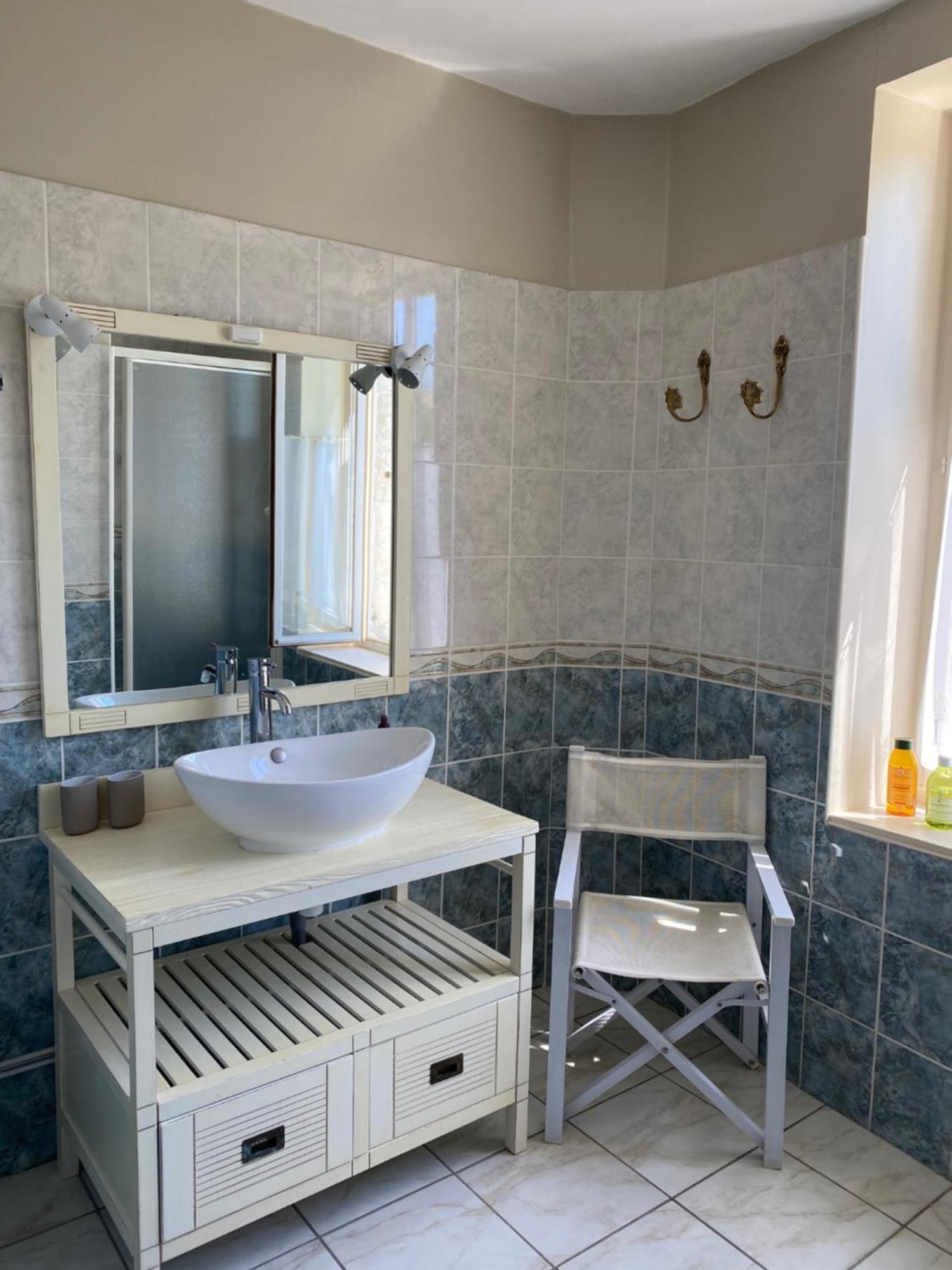 Le Relais D'Affiac Bed & Breakfast Peyriac-Minervois Bagian luar foto
